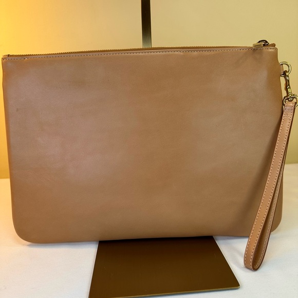 Saint Laurent Rive Gauche Zip Clutch Calfskin Camel NWOT COA - Picture 6 of 14